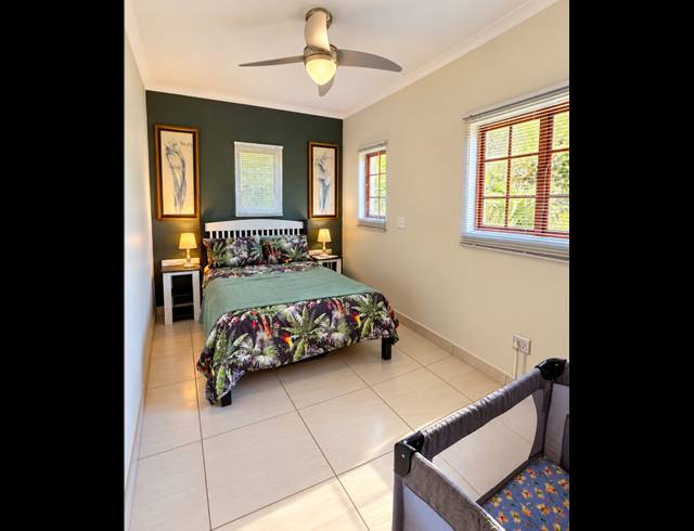 4 BEDROOM HOUSE FOR SALE IN CLIFTON HILL ESTATE